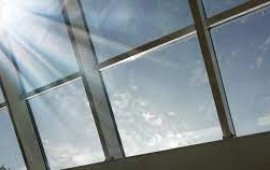 Как выбрать шторы для солнечной стороны