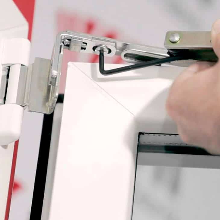 разблокировка окна или двери пвх